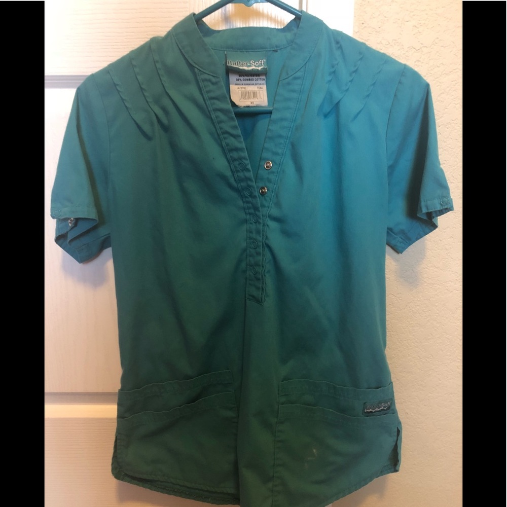 Butter soft scrub top